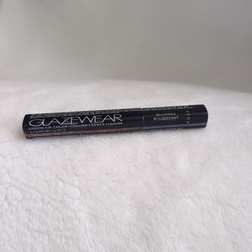Avon Glazewear Liquid Lip Color - Blushing